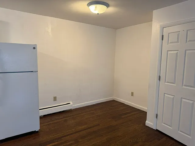300 Main St #7 — Photo 5