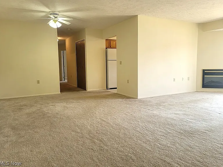 10365 Glenway Dr #102 — Photo 6