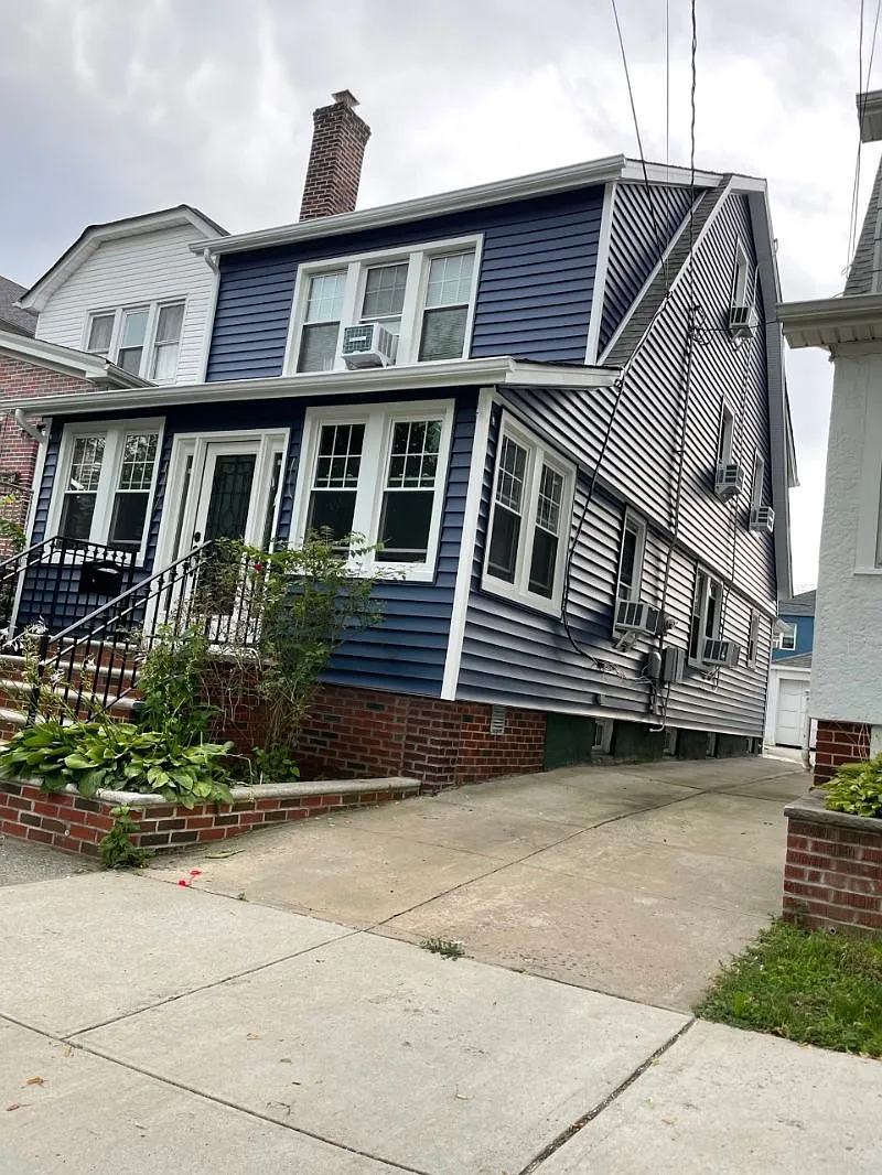 1657 Yates Ave — Photo 1