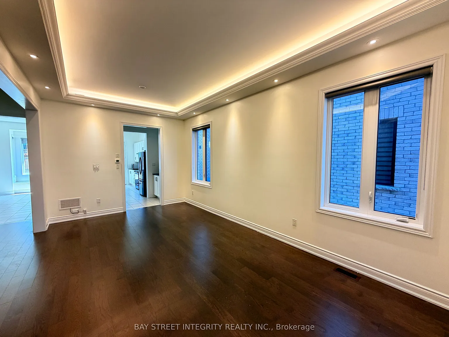 5 bed, $5,500 — Photo 2