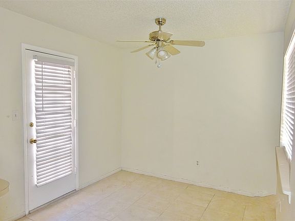 5th image of 783 E 24th St APT B