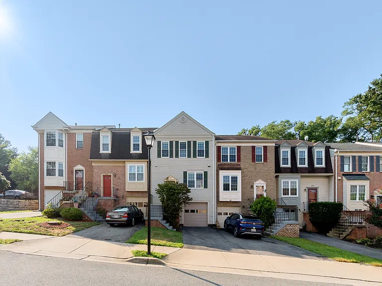 225 Lazy Hollow Dr — Photo 19