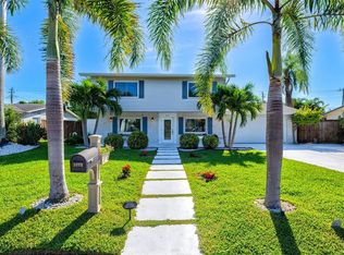 5773 Britannia Dr, Sarasota, FL 34231