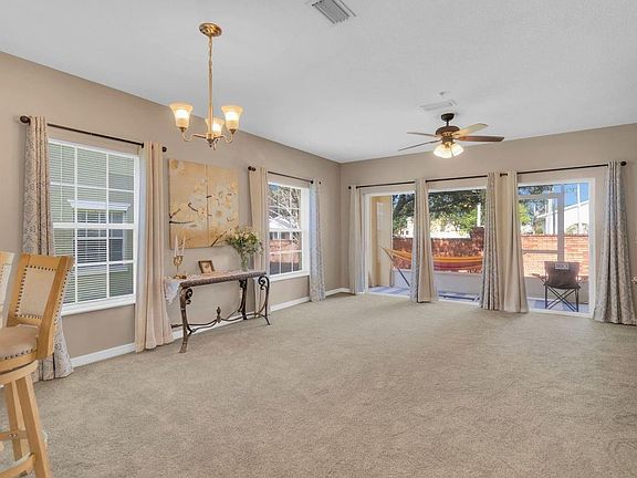 4th image of 13527 Daniels Landing Cir