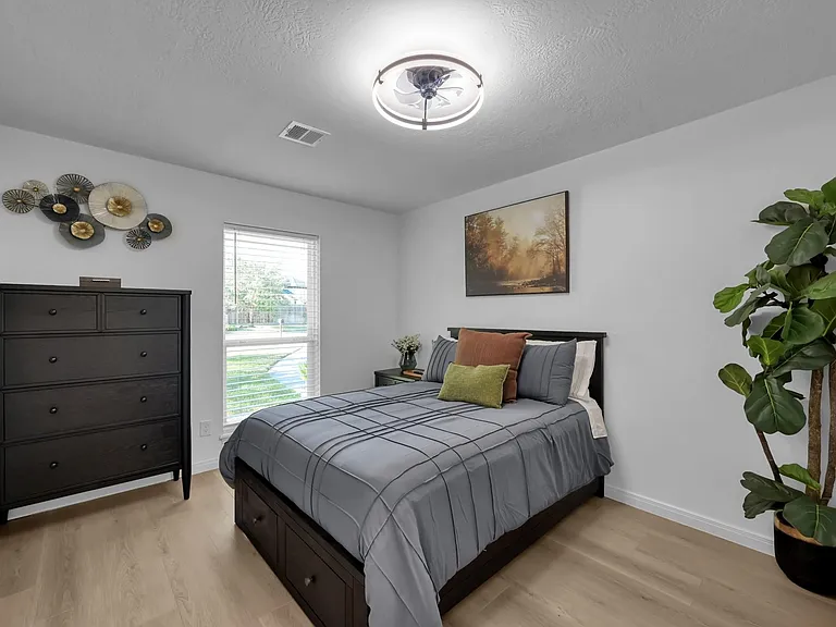 28926 Twisted Oak Dr — Photo 17