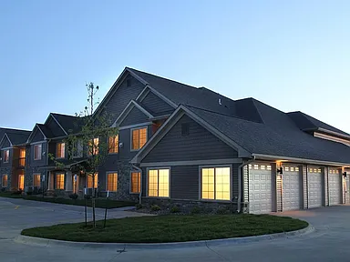 McCormick Square - 2B2B - Virtual Tour