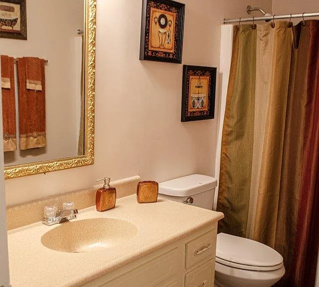 Vista Villa Apartment Homes — Photo 18