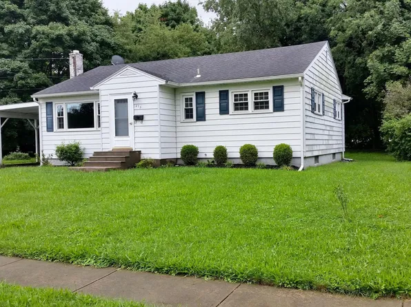 215 N Hulett Ave, Horseheads, NY 14845