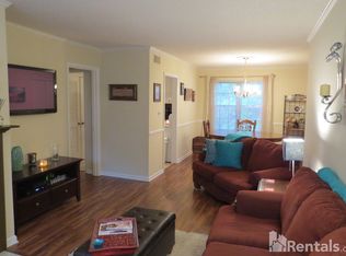 2106 Montreat Ln APT C, Vestavia Hills, AL 35216