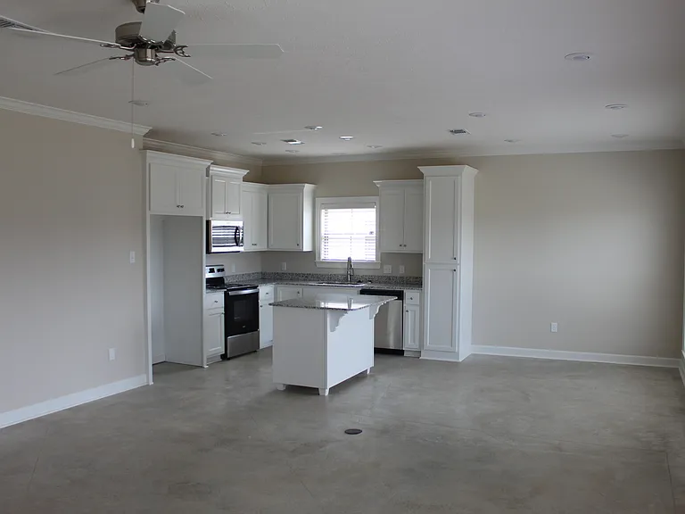 30 C L Fowler Loop — Photo 5