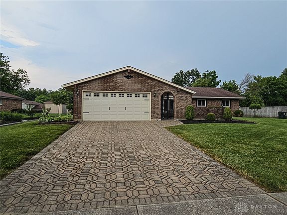 5th image of 7560 Glenhurst Dr
