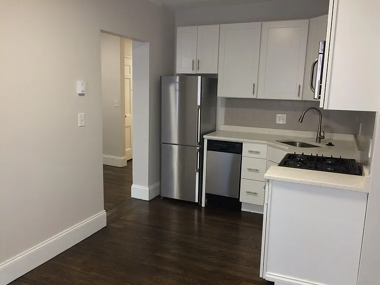 14 Clearway St #6 — Photo 2