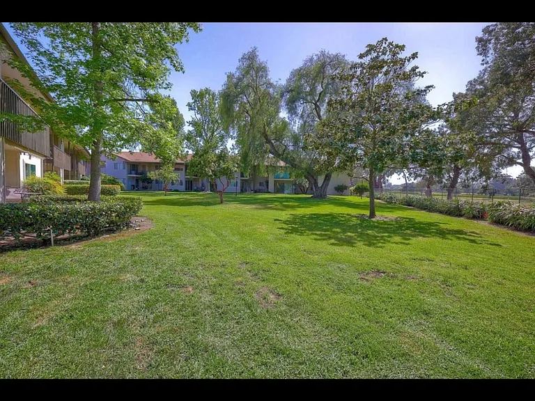 4201 Bonita Rd #137 — Photo 18