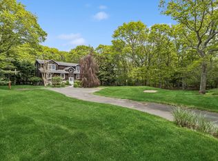 9 Bow Oarsman Rd, East Hampton, NY 11937