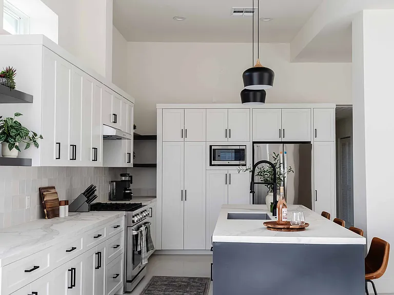 601 Garnet St — Photo 9