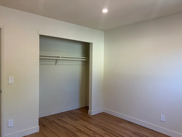 1504 Bay St #7 — Photo 8