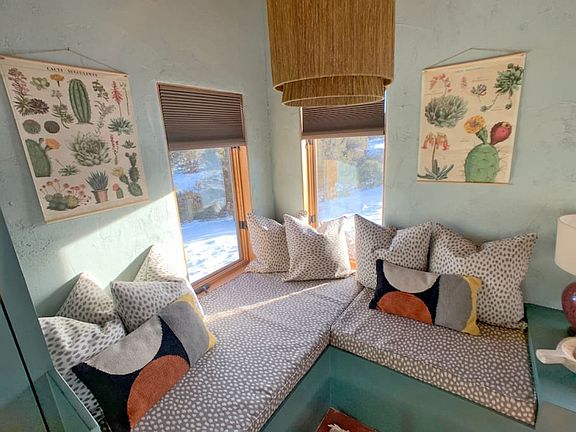 Reading Area