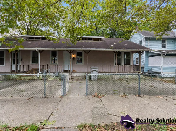 733 E Cherry St, Vineland, NJ 08360