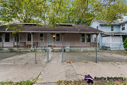 733 E Cherry St Photo 1 733 E Cherry St Photo 1