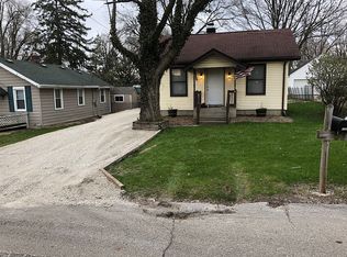 7105 Baer Rd, Fort Wayne, IN 46809