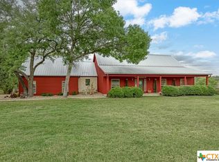 407 Royal View Rd, Salado, TX 76571