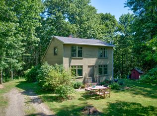 589 Barnestown Rd, Hope, ME 04847
