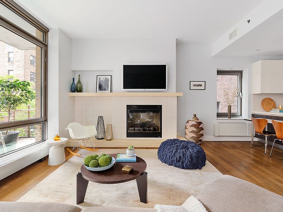1st image of 120 W 72nd St APT 5A