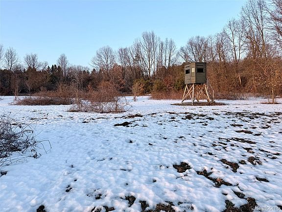 3rd image of 0 Pine Knob Rd