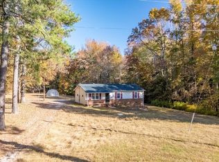 21814 Carson Rd, Dinwiddie, VA 23841