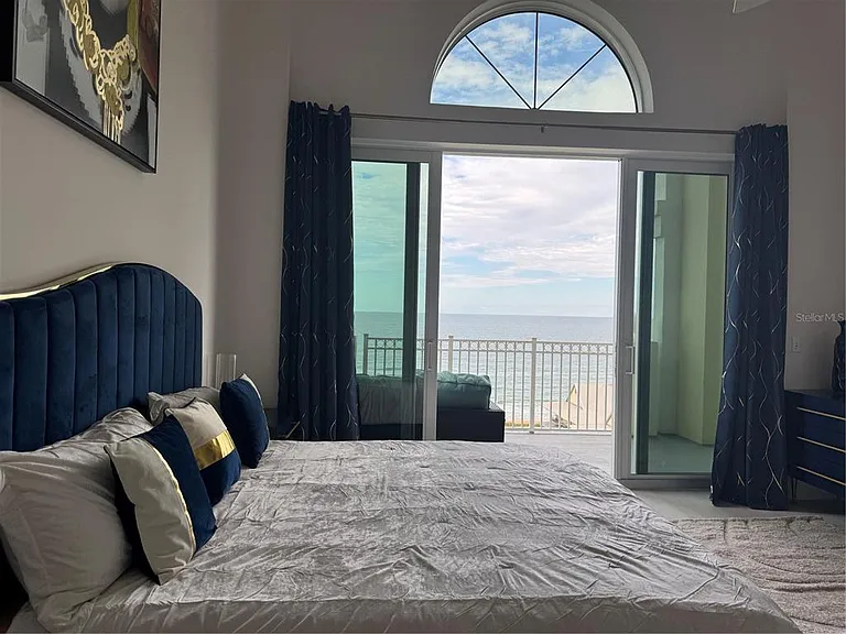 200 Ocean Crest Dr #1112 — Photo 35