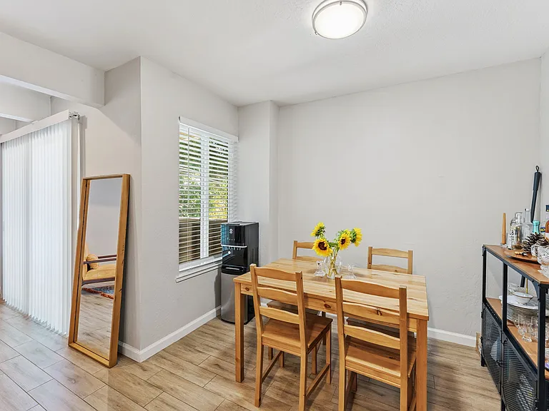 2524 T St #16 — Photo 13
