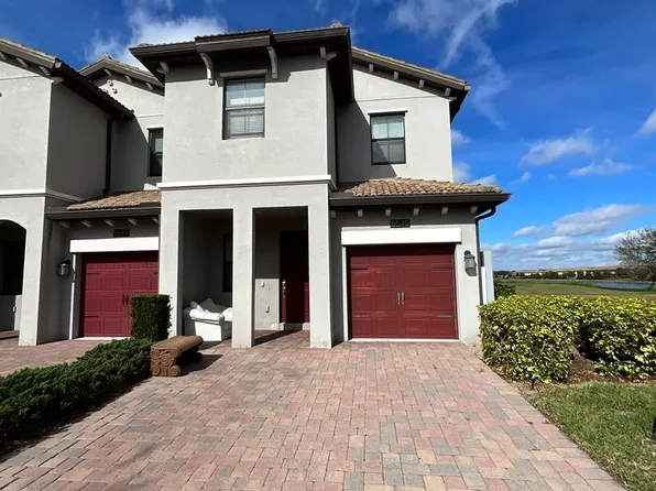 8545 Zoeller Hills Dr, Davenport, FL 33896