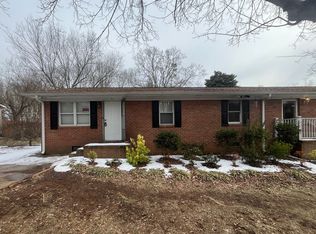 6 Easy St, Taylors, SC 29687