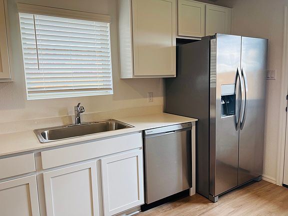 3rd image of 26739 Paloma Blanca Dr