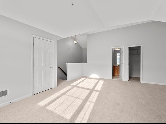 5th image of 123 Cameron Station Blvd