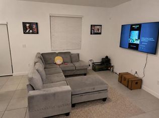237 SW 159th Way #237, Hollywood, FL 33027