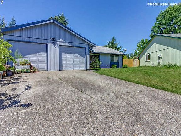 2nd image of 1643 SE 52nd Ave