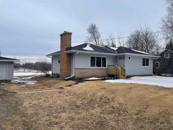4842 Irish Ln, Fitchburg, WI 53711