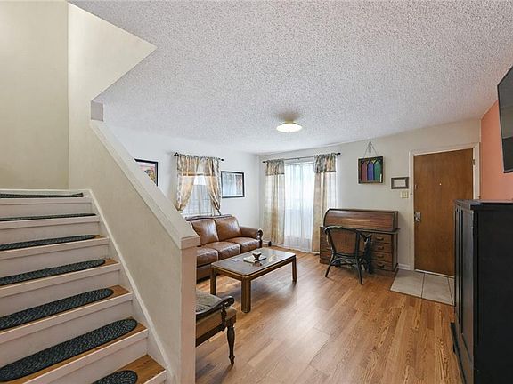 5th image of 1817 8th St