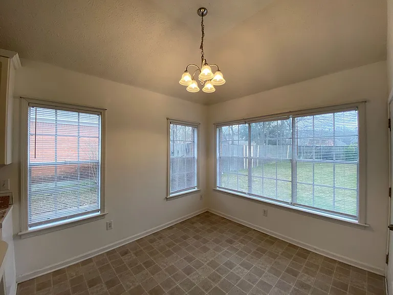 7936 Copperfield Dr — Photo 7