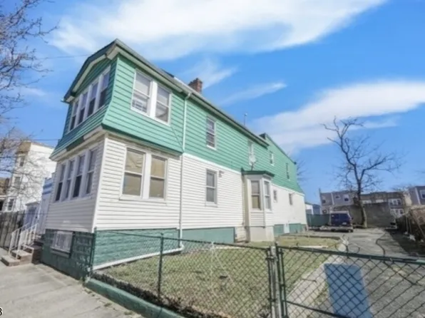 476 S 18th St, Newark, NJ 07103