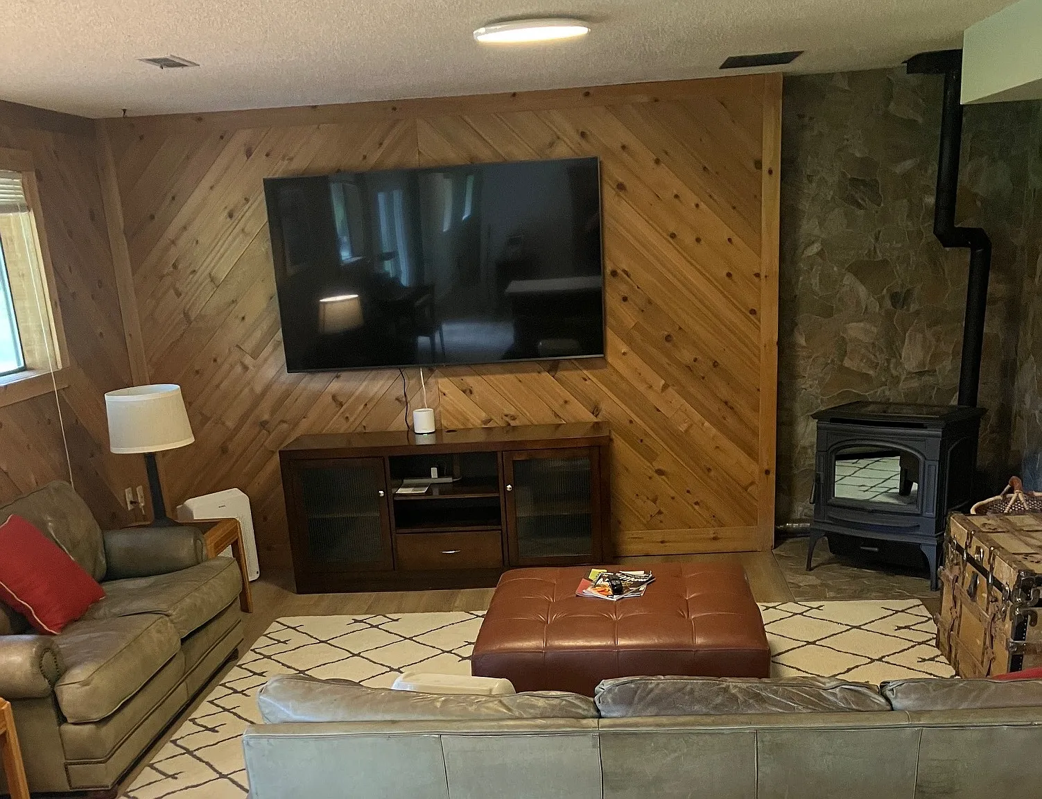 2 bed, 1472 sqft, $2,600 — Photo 1