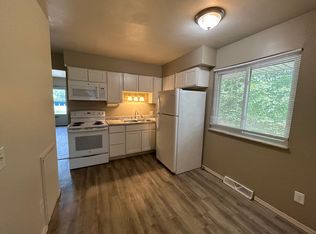 1627 N Holland Sylvania Rd #A, Toledo, OH 43615