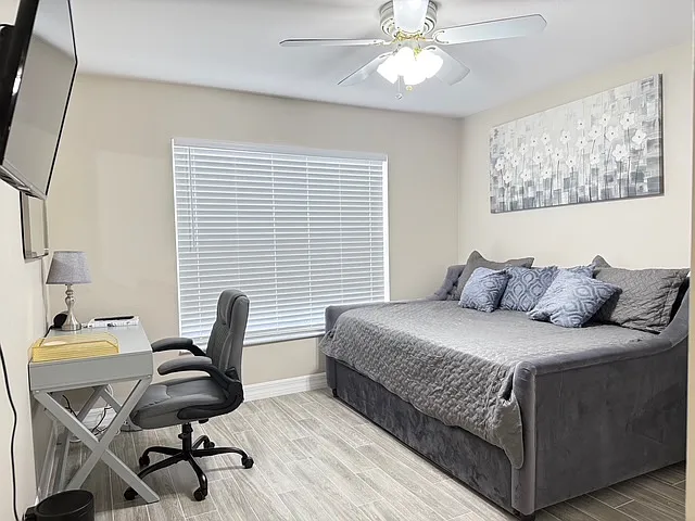 Remote office bedroom combo