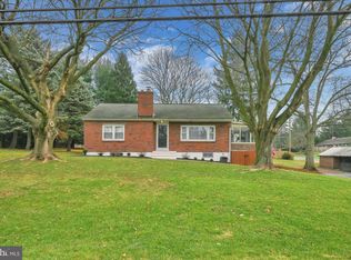 801 Furnace Hills Pike, Lititz, PA 17543