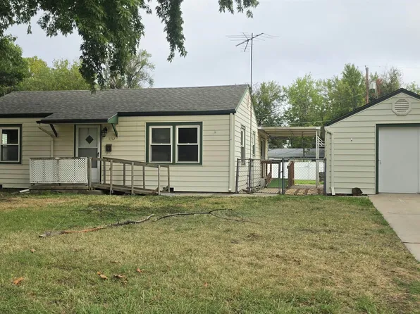 1312 W Regal St, Wichita, KS 67217