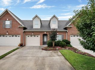 933 Lenox Cove Pl, Hixson, TN 37343