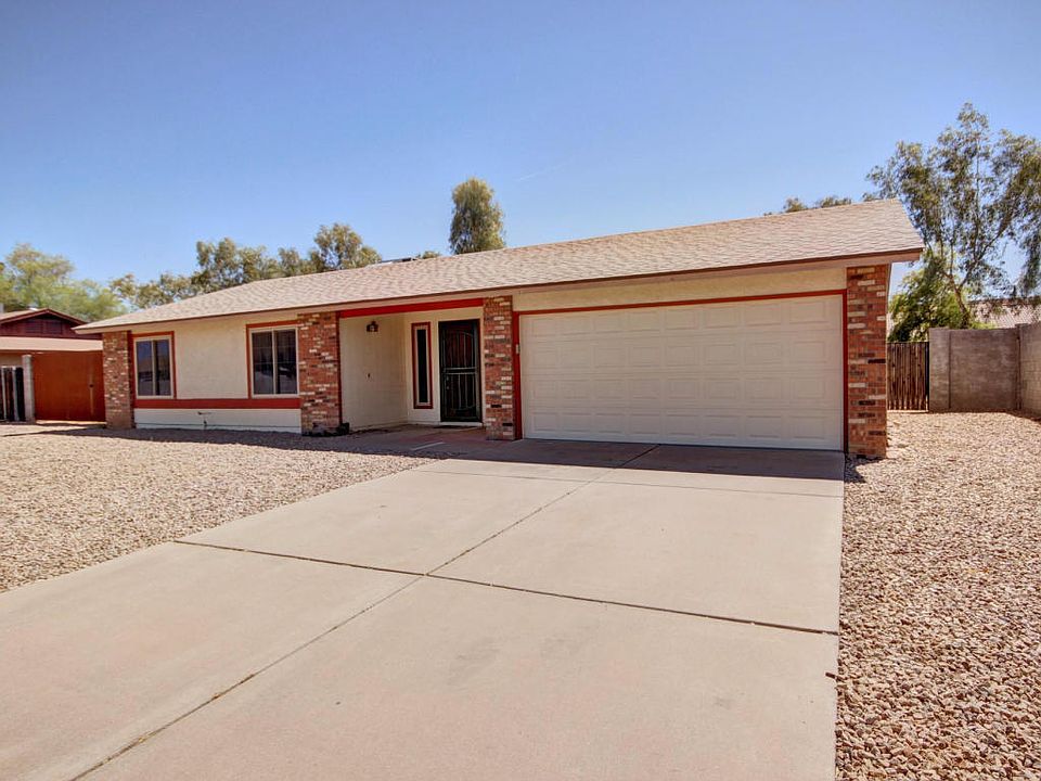 1st image of 2835 E Javelina Ave