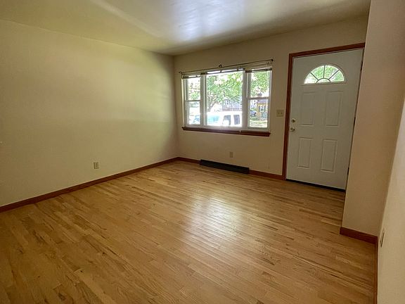 2nd image of 1134 Jessie Ave