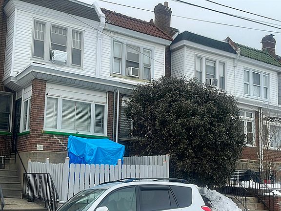 3rd image of 6142 N 4th St